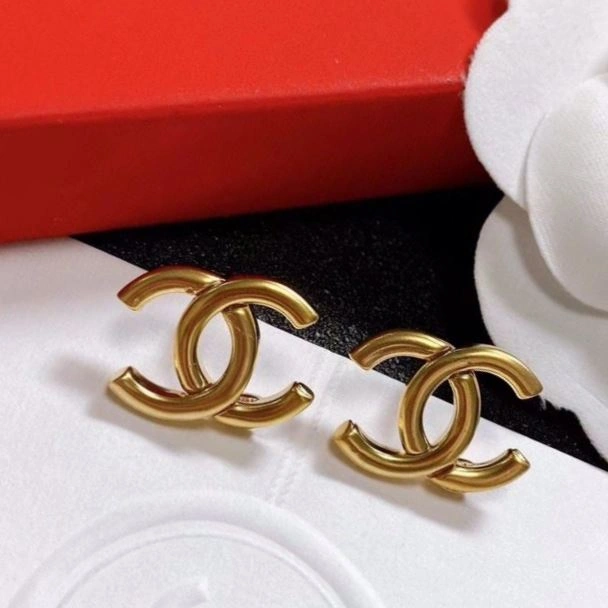 WellDesigned Chxnxl Earrings 289025