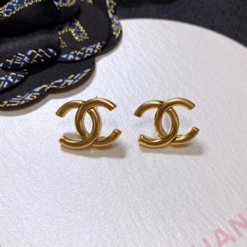WellDesigned Chxnxl Earrings 289025