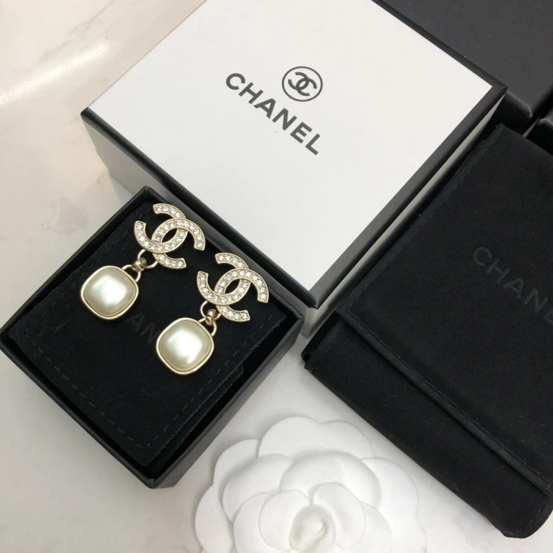 Timeless Chxnxl Earrings 289022