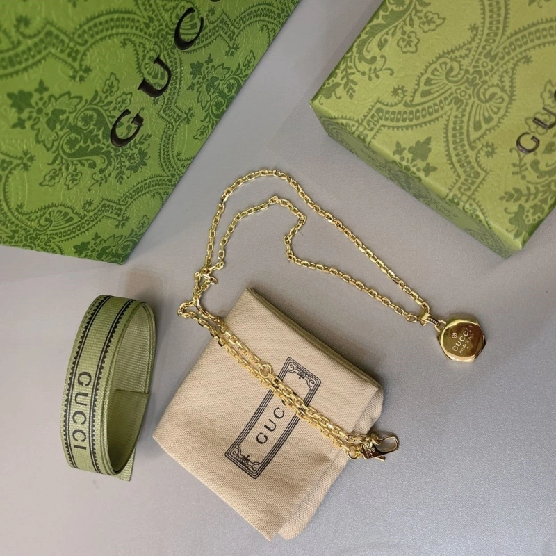 Elegant Gxccx Necklaces 305176