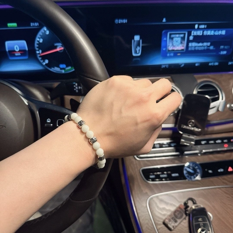 Chrxmx Hxxrts Bracelets GoAnywhere 300202