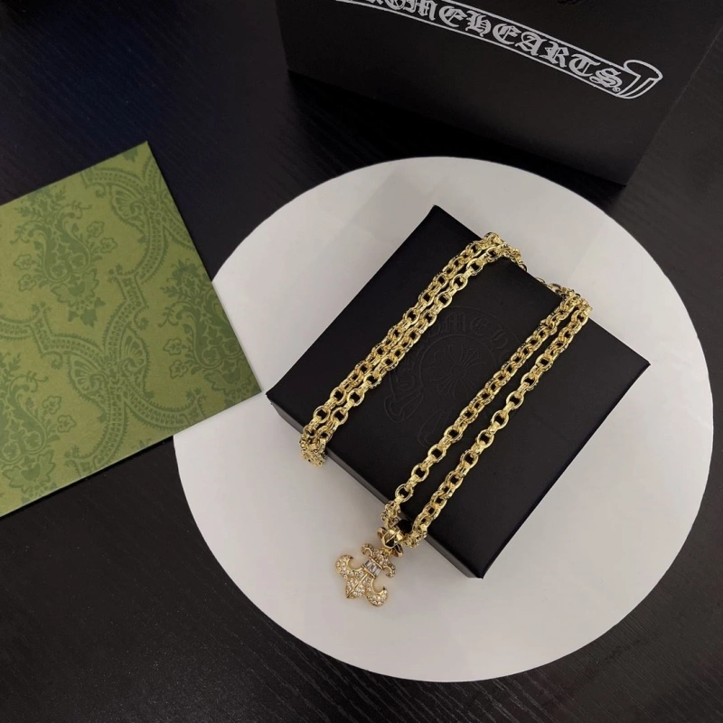 GoAnywhere Chrxmx Hxxrts Necklaces 299743