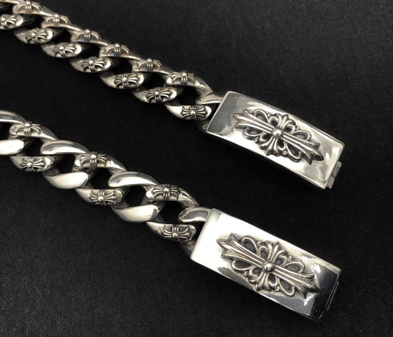 Stylish Chrxmx Hxxrts Bracelets 300193