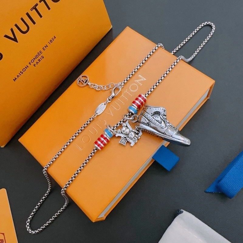 NewStyle LX Necklaces 310857