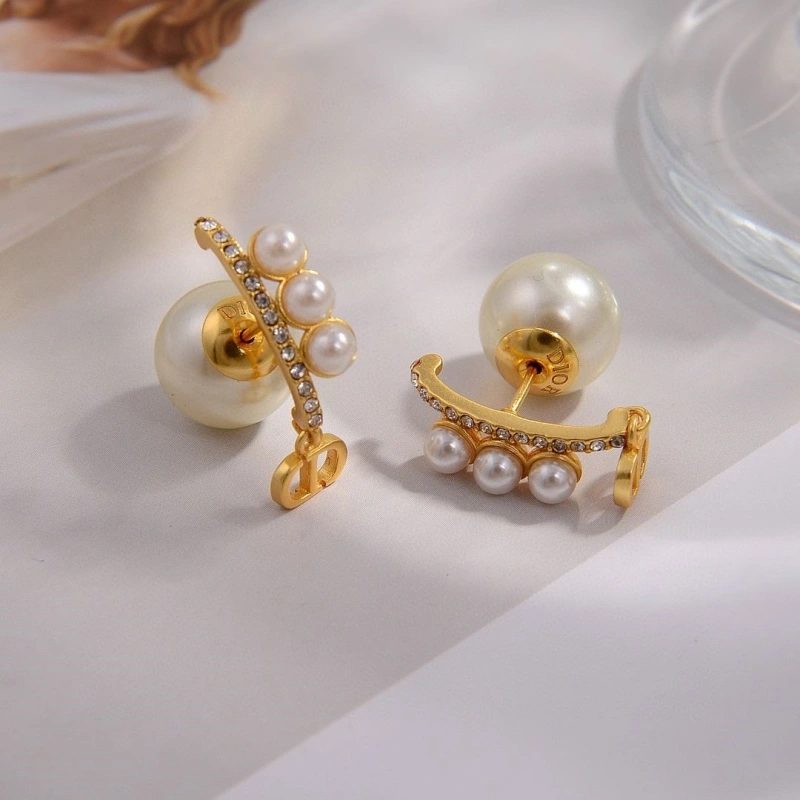 Christian Dxxr Earrings Trendy 294913