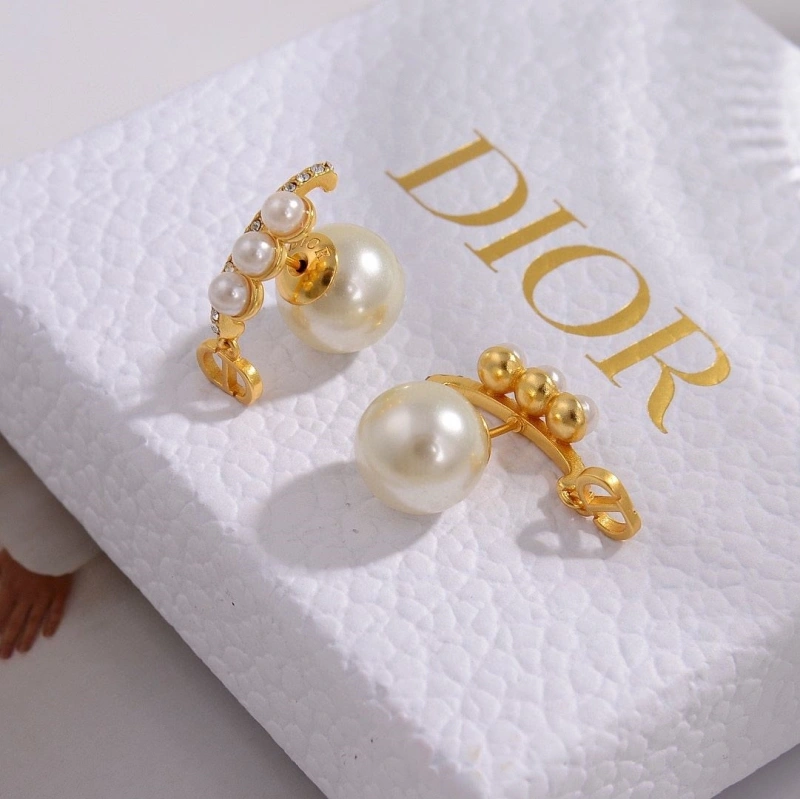 Christian Dxxr Earrings Trendy 294913