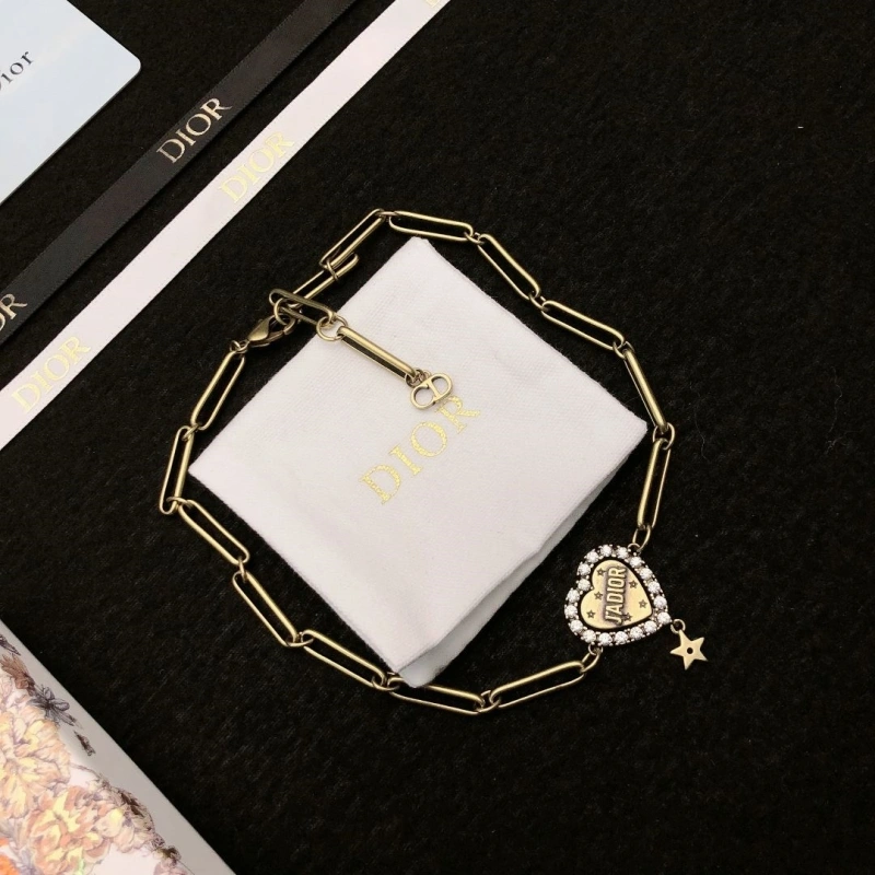 EasyMatch Christian Dxxr Necklaces 294725