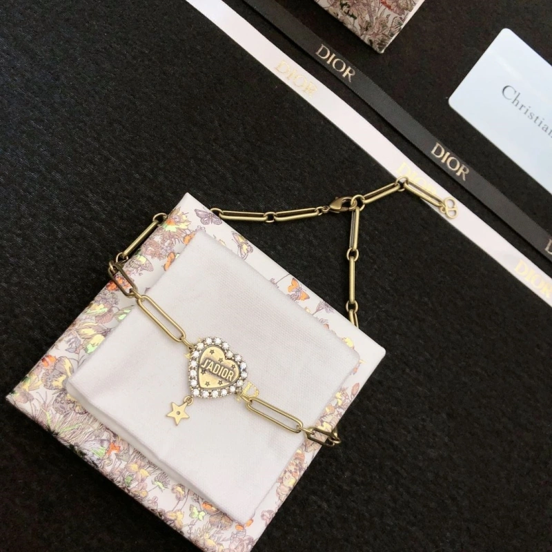 EasyMatch Christian Dxxr Necklaces 294725