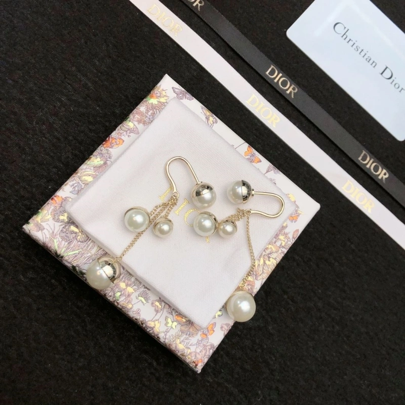 Sleek Christian Dxxr Earrings 294908