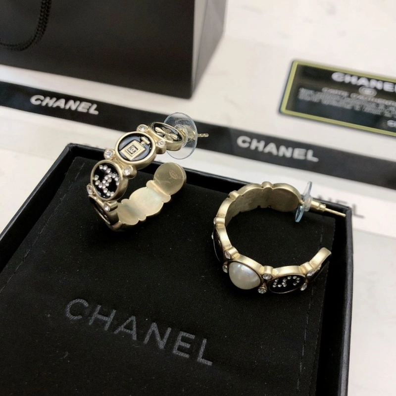 Chxnxl Earrings Compact 288996