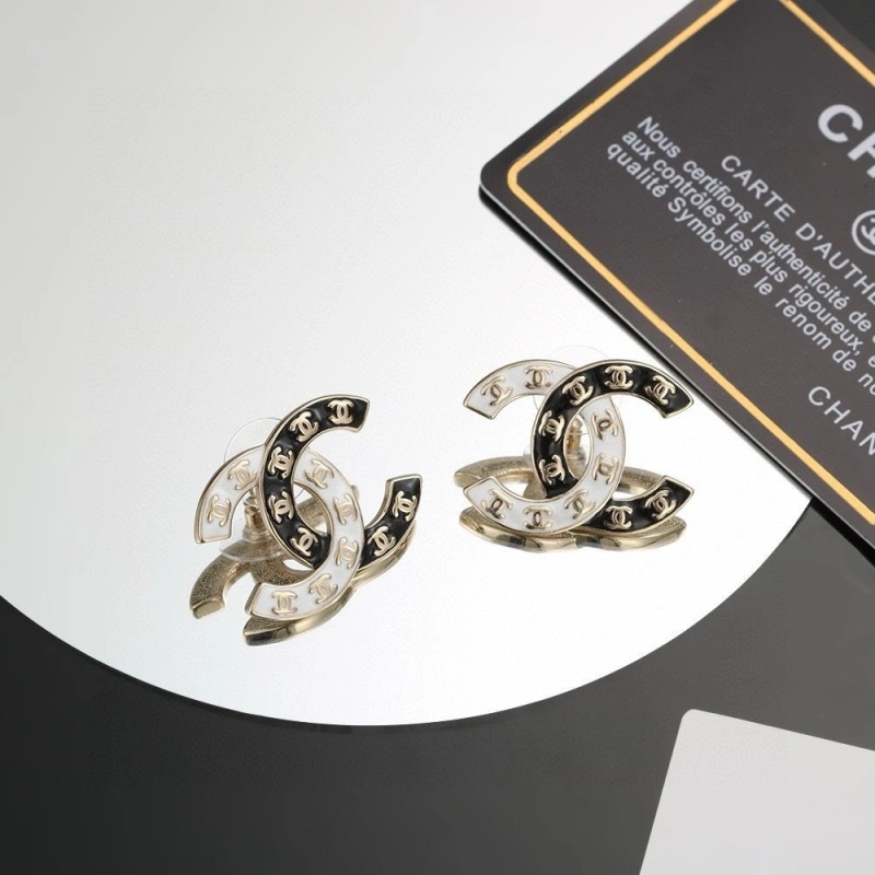 Stylish Chxnxl Earrings 289001