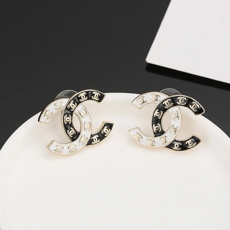 Stylish Chxnxl Earrings 289001