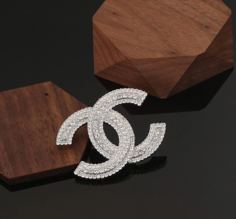 Chxnxl Brooches SportInspired 289290