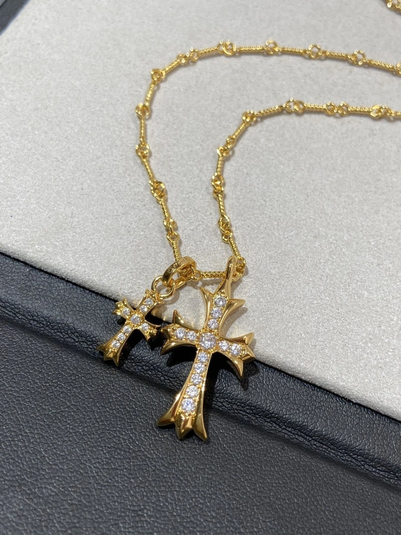 Lightweight Chrxmx Hxxrts Necklaces 299757