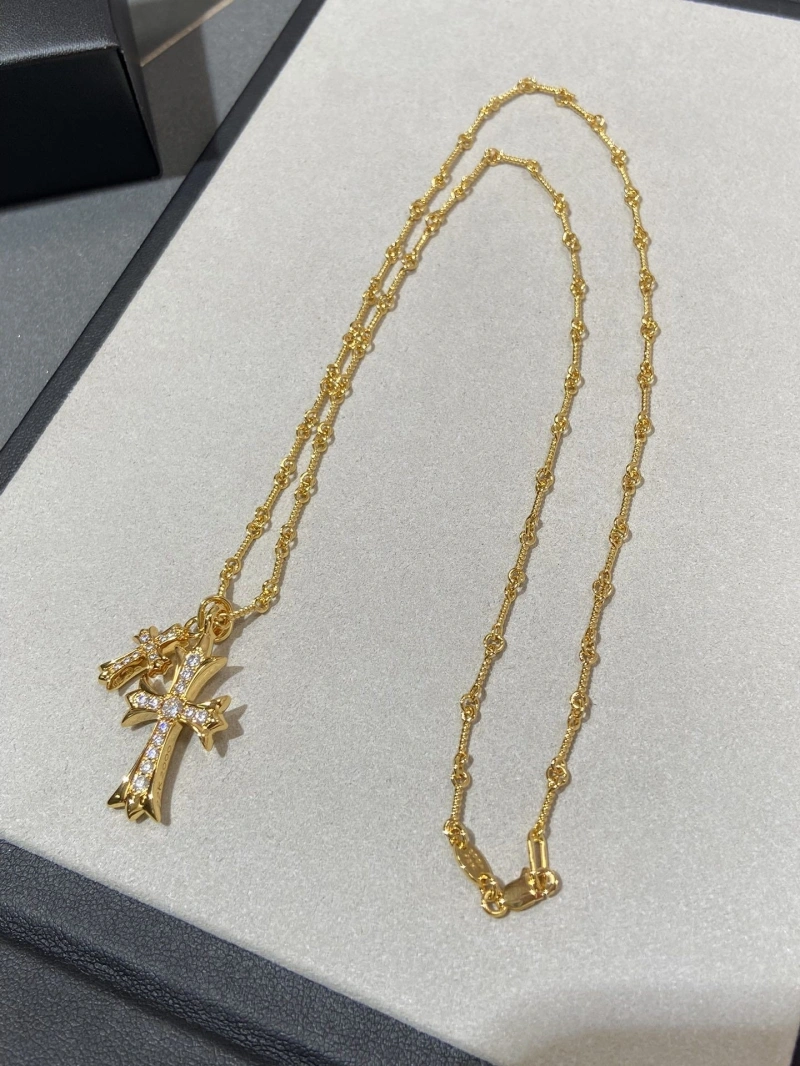 Lightweight Chrxmx Hxxrts Necklaces 299757