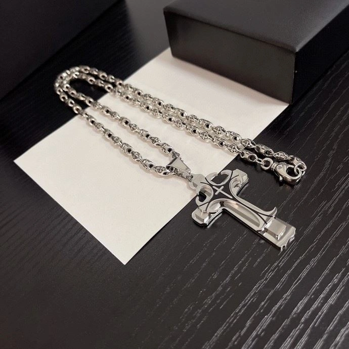 Reliable Chrxmx Hxxrts Necklaces 299741