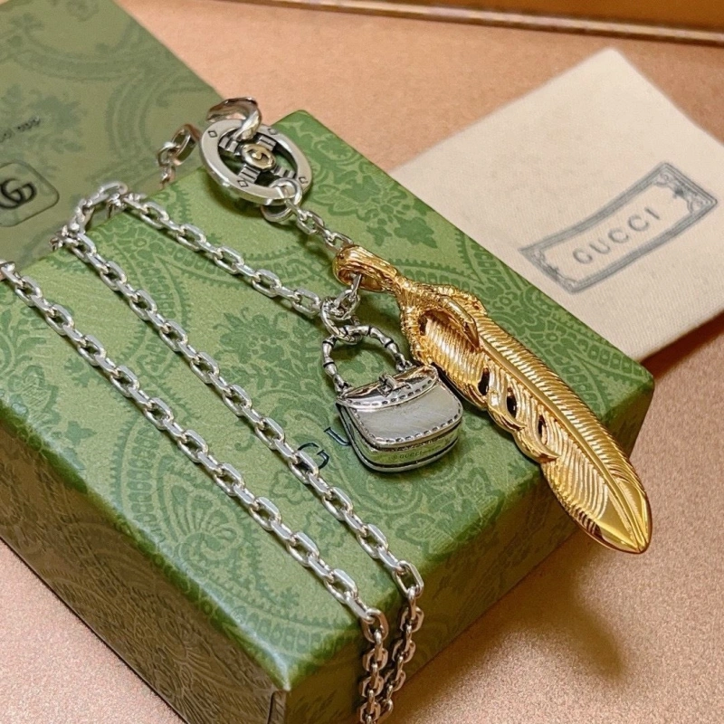 Comfortable Gxccx Necklaces 305139