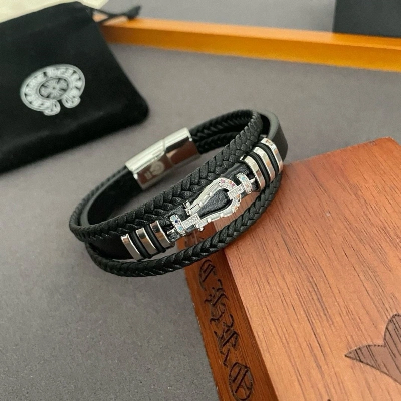 Fashionable Chrxmx Hxxrts Bracelets 300178
