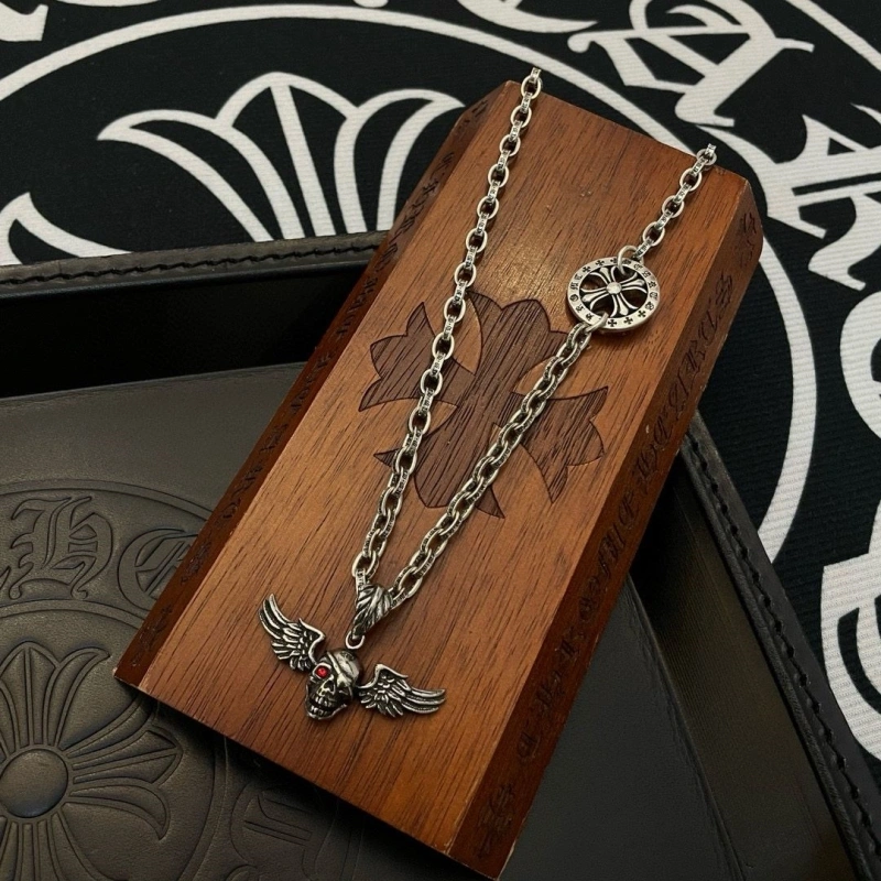 HighQuality Chrxmx Hxxrts Necklaces 299756