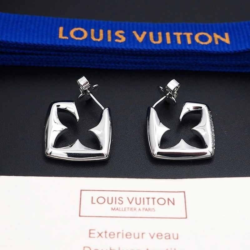 Versatile LX Earrings 311038