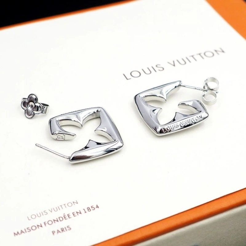Versatile LX Earrings 311038
