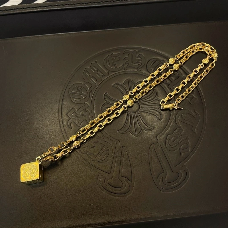 GoodFit Chrxmx Hxxrts Necklaces 299737