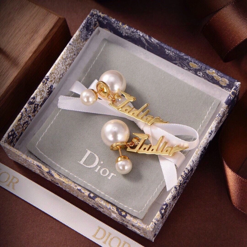 Timeless Christian Dxxr Earrings 294923