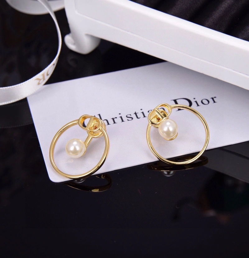 UrbanStyle Christian Dxxr Earrings 294906