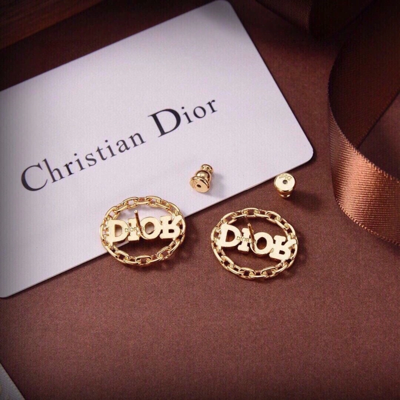 Christian Dxxr Earrings Fashionable 294907
