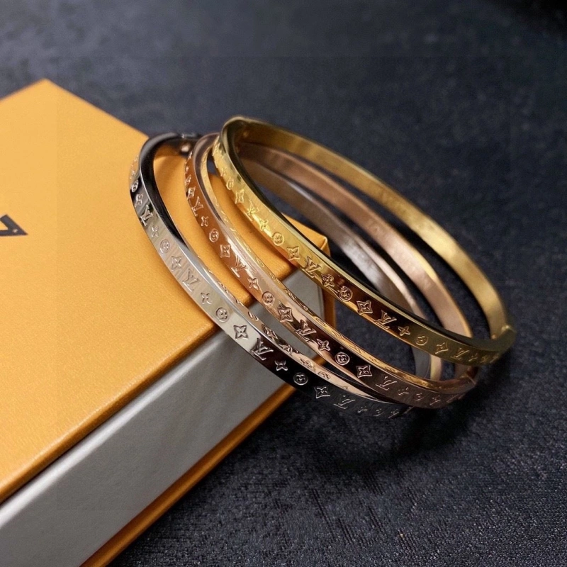 Comfortable LX Bracelets 308326