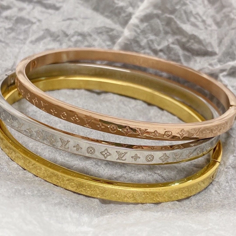 Comfortable LX Bracelets 308326
