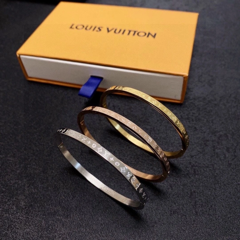 Comfortable LX Bracelets 308326