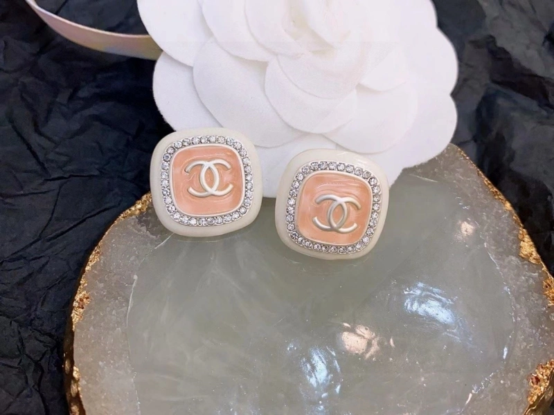 Efficient Chxnxl Earrings 288988
