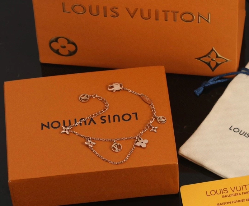 Sophisticated LX Bracelets 311203