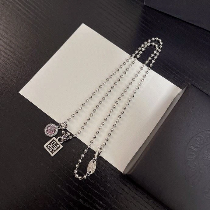 Stylish Chrxmx Hxxrts Necklaces 299727