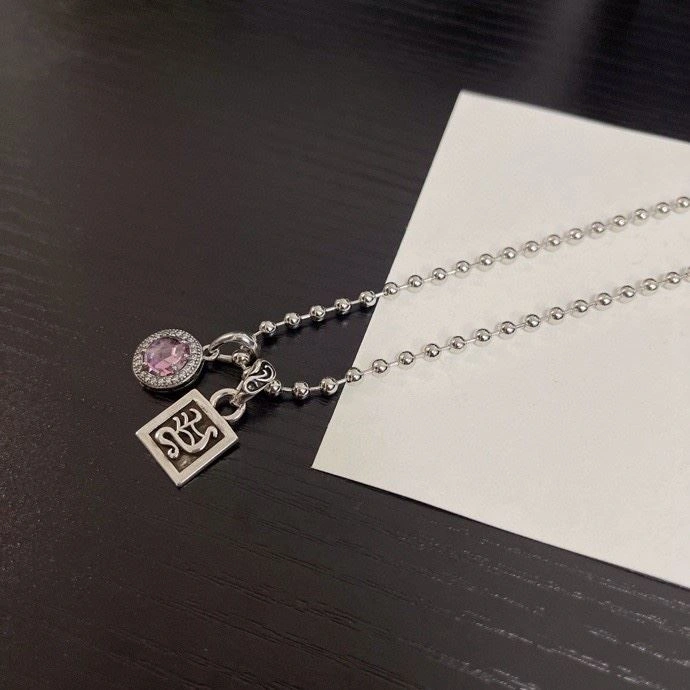 Stylish Chrxmx Hxxrts Necklaces 299727