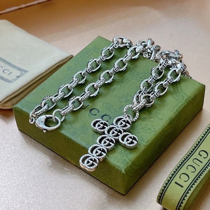 Versatile Gxccx Necklaces 305117