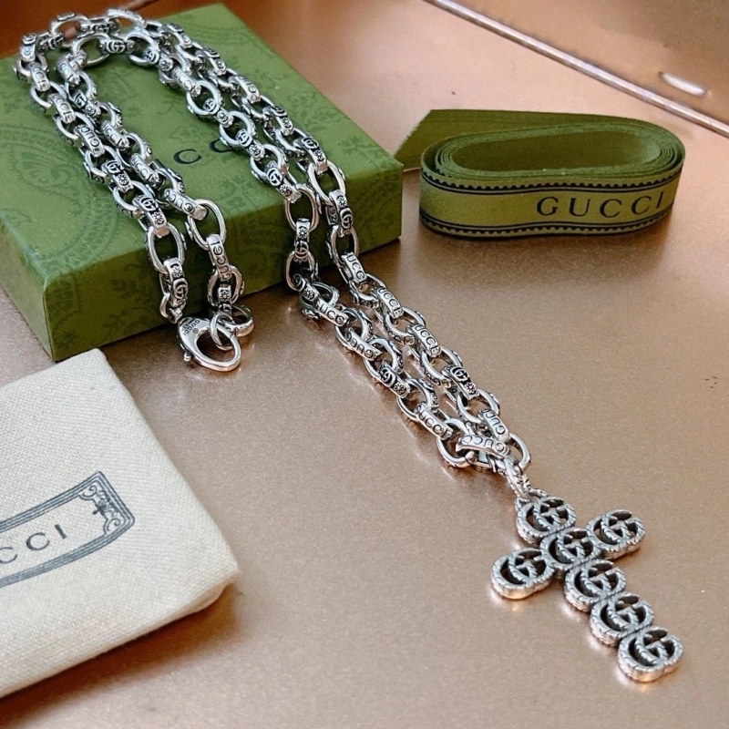 Versatile Gxccx Necklaces 305117