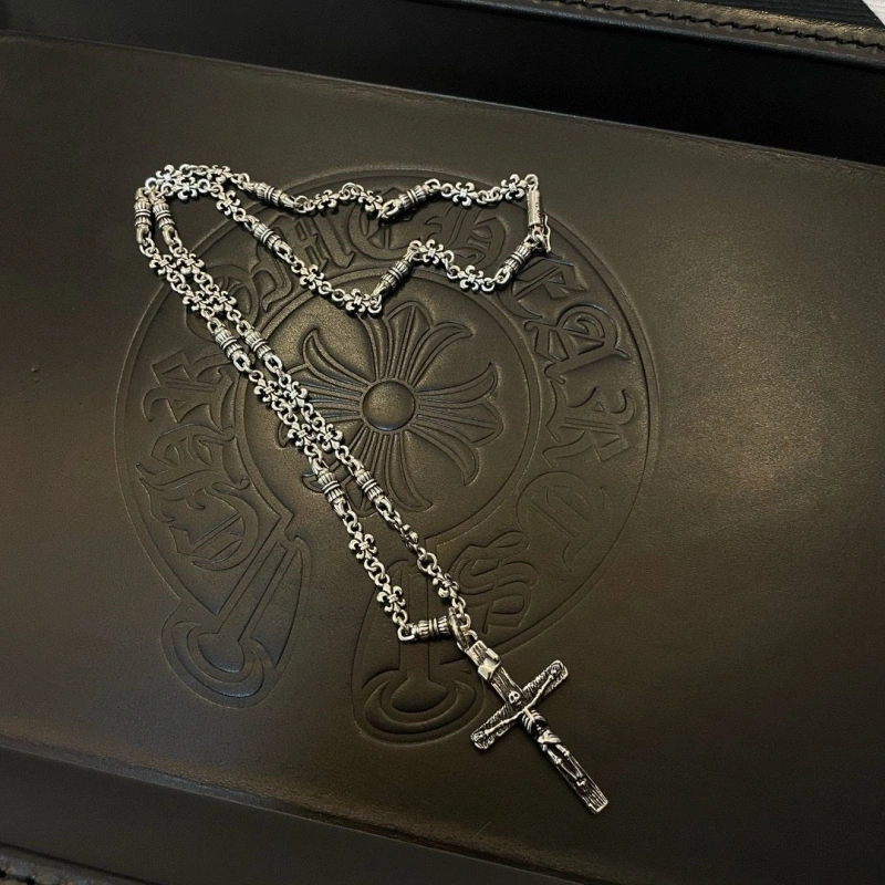 Versatile Chrxmx Hxxrts Necklaces 299718
