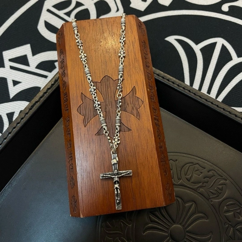 Versatile Chrxmx Hxxrts Necklaces 299718