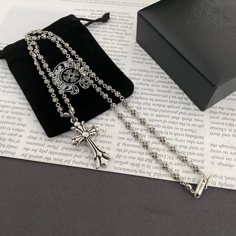 Popular Chrxmx Hxxrts Necklaces 299708