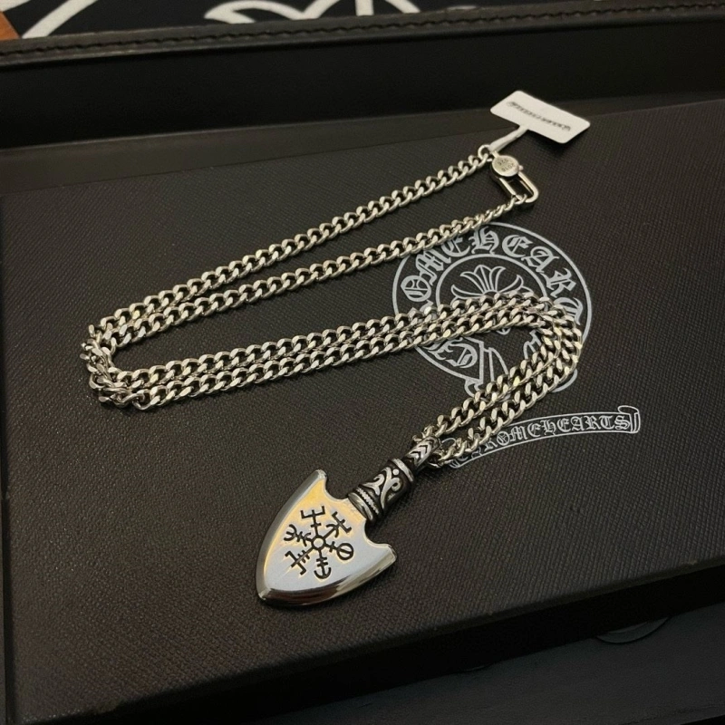 Lightweight Chrxmx Hxxrts Necklaces 299710