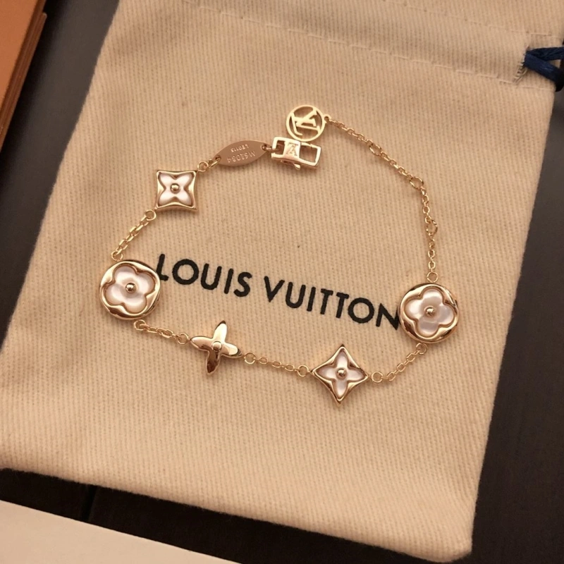 Comfortable LX Bracelets 311206