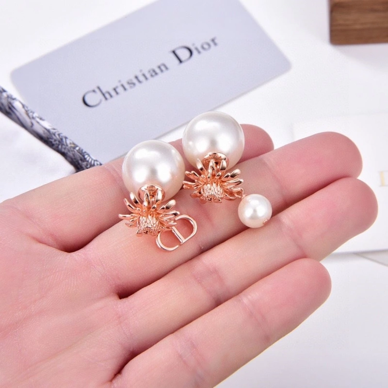 Resilient Christian Dxxr Earrings 294901