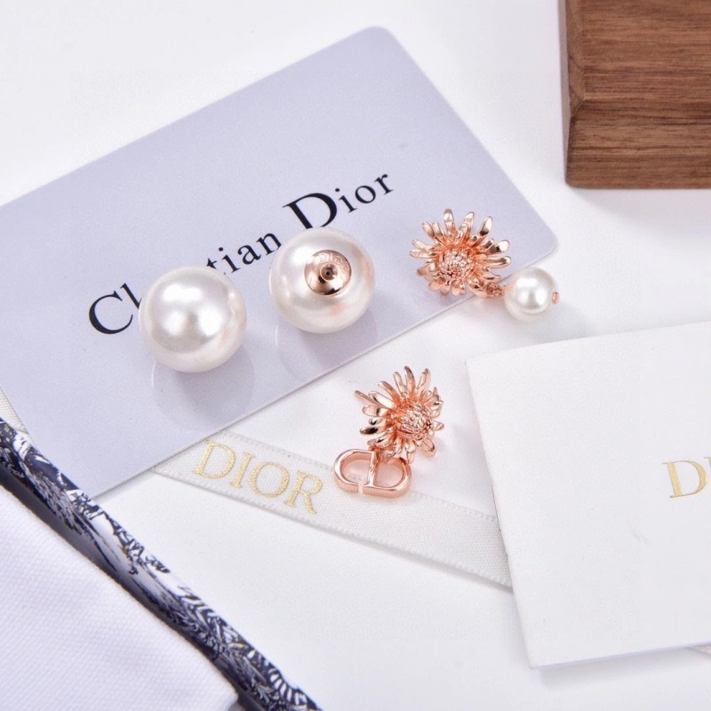 Resilient Christian Dxxr Earrings 294901