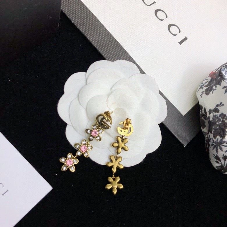 Breathable Gxccx Earrings 305394