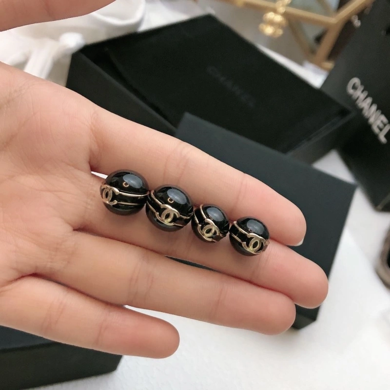 Flexible Chxnxl Earrings 288978