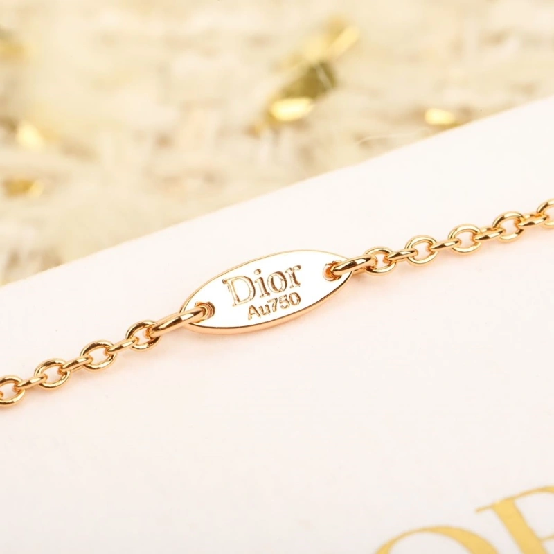 Christian Dxxr Necklaces Timeless 294719