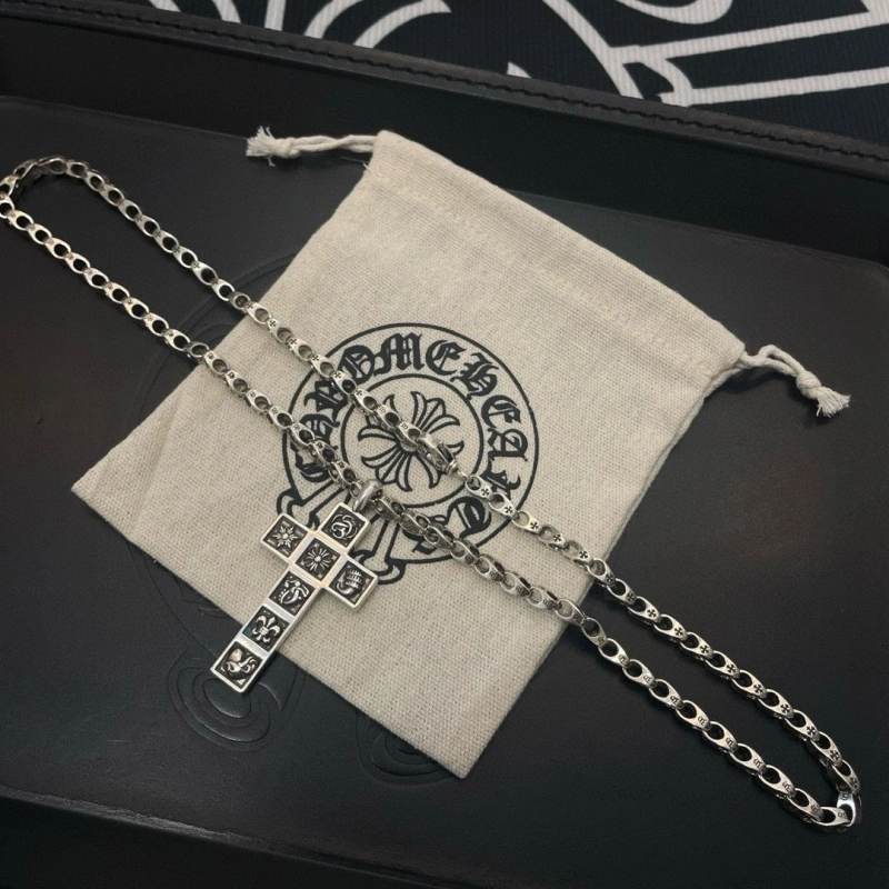 Functional Chrxmx Hxxrts Necklaces 299700