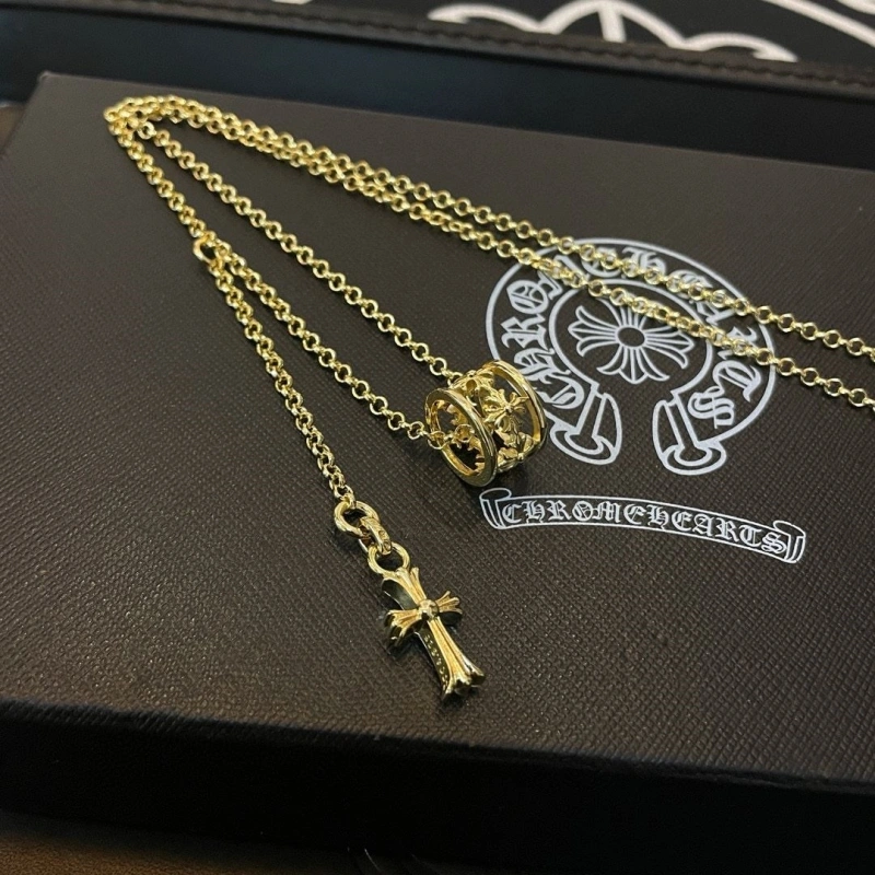 EyeCatching Chrxmx Hxxrts Necklaces 299711